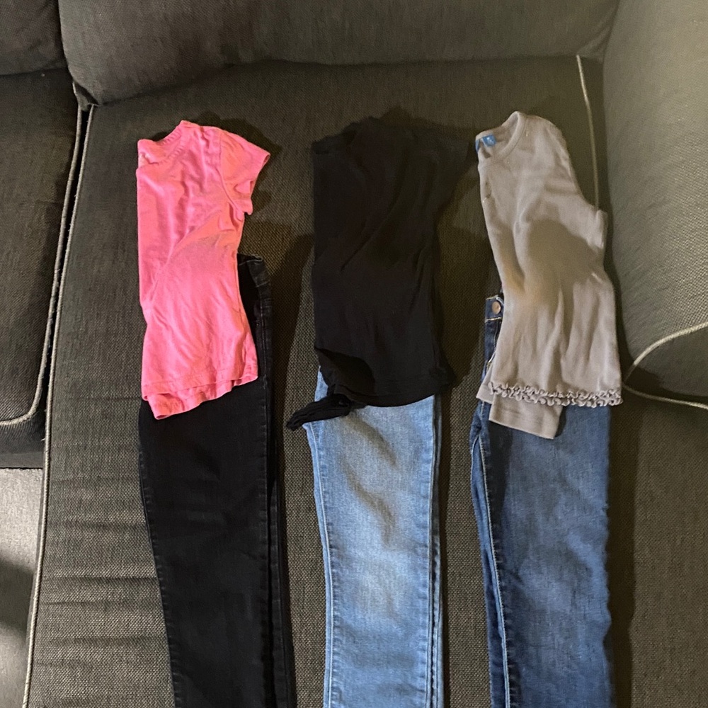 Children’s place girls bundle  shirts medium 7/8 all skinny jeans all  size 8